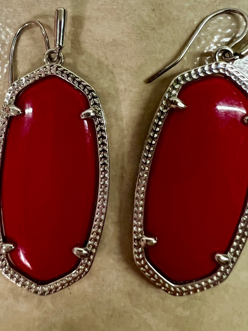 Kendra scott Elle Drop Earrings -Cherry Red, Silver Tone.